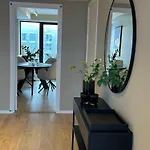 Thenorthernexplorer Penthouse Апартаменты *