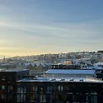 Thenorthernexplorer Penthouse *