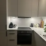 Апартаменты Thenorthernexplorer Penthouse Тромсё