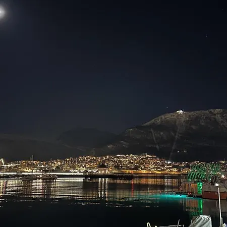 Apartment Thenorthernexplorer Penthouse Tromsø