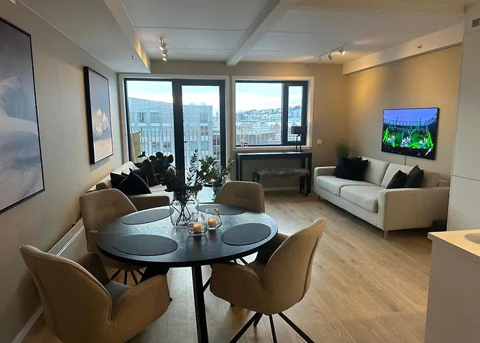 Thenorthernexplorer Penthouse Apartment *