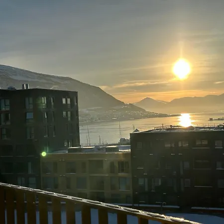 Thenorthernexplorer Penthouse Daire Tromsø